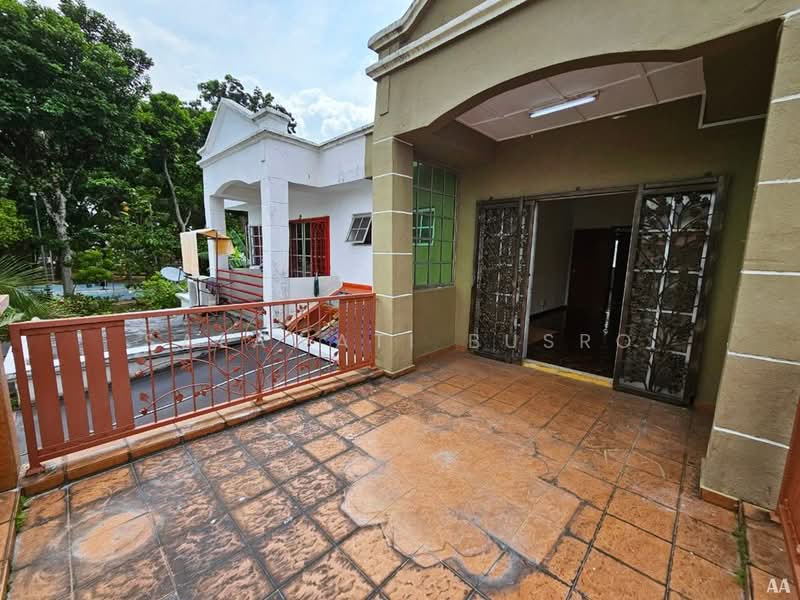 Rumah Teres 2 Tingkat untuk Dijual di Berjaya Park (Shah Alam) - Salawati Busro - Exterior - PropertyGuru.com.my