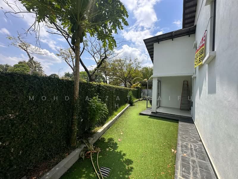 Rumah Berkembar untuk Dijual di Laman Seri (Shah Alam) - Mohd Aizat Saiful Bahri - Exterior - PropertyGuru.com.my
