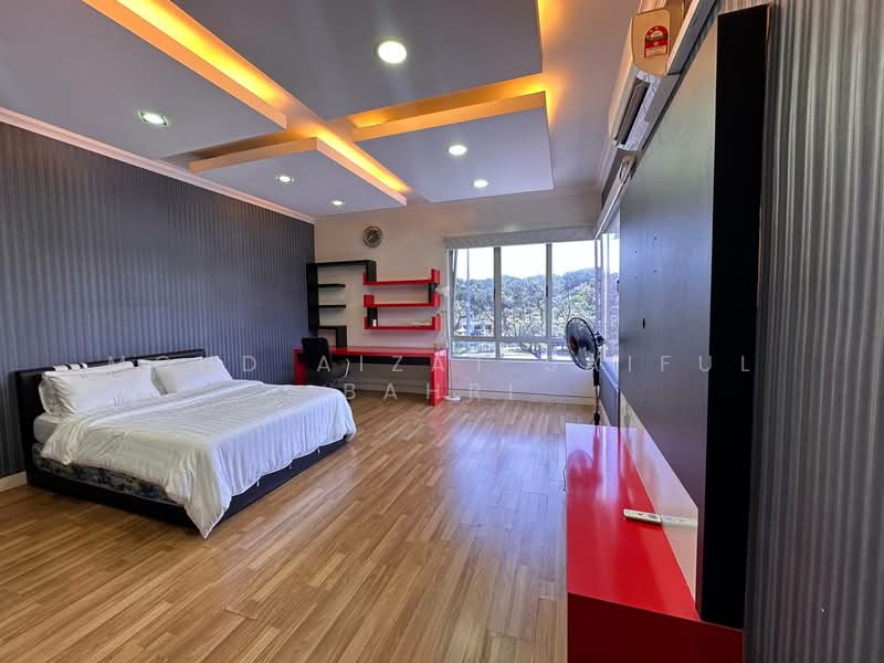 Rumah Berkembar untuk Dijual di Laman Seri (Shah Alam) - Mohd Aizat Saiful Bahri - Bedroom - PropertyGuru.com.my