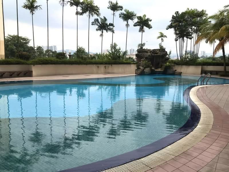 Kondominium untuk Dijual di Mutiara Sentul - Henrick Tan - Pool - PropertyGuru.com.my