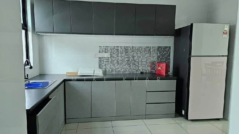 Rumah Teres 2 Tingkat untuk Disewa di Bandar Cassia (Batu Kawan) - Mike Kuar - Kitchen - PropertyGuru.com.my