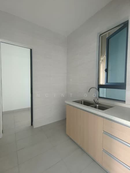 Servis Apartment untuk Dijual di Aradia Residence @ Lake City KL North - Vincent Goh - Kitchen - PropertyGuru.com.my