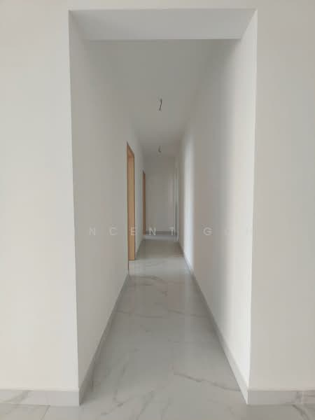 Servis Apartment untuk Dijual di Aradia Residence @ Lake City KL North - Vincent Goh - Corridor - PropertyGuru.com.my