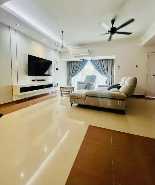Rumah Teres 2 Tingkat untuk Dijual di Kota Kemuning (Shah Alam) - Lily Yap DH - Living Room - PropertyGuru.com.my