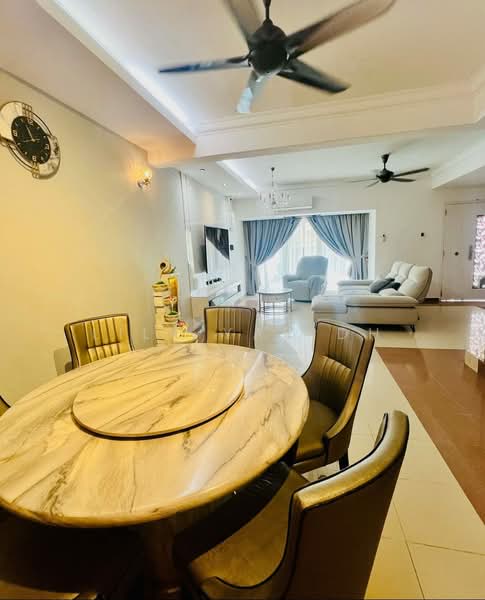 Rumah Teres 2 Tingkat untuk Dijual di Kota Kemuning (Shah Alam) - Lily Yap DH - Living Room - PropertyGuru.com.my