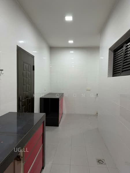 2-storey Terraced House for Sale in Kota Bayuemas (Klang) - KH Chong - Kitchen - PropertyGuru.com.my
