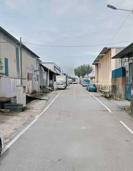 Semi-D Factory for Rent in Kawasan Perindustrian Taman Johor (Johor Bahru) - Lai Kok Seng - Exterior - PropertyGuru.com.my