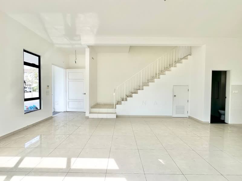 Rumah Teres 2 Tingkat untuk Dijual di Eco Grandeur (Puncak Alam) - Syahrim Naim - Interior - PropertyGuru.com.my