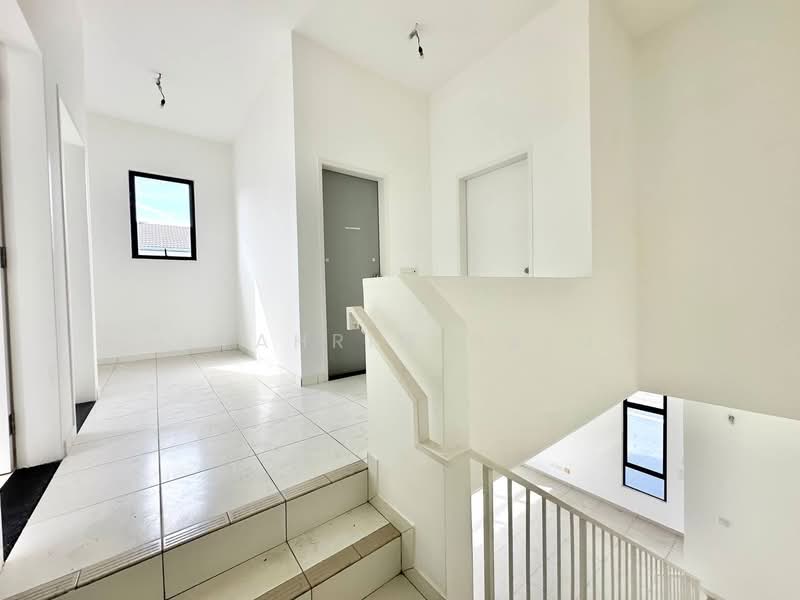 Rumah Teres 2 Tingkat untuk Dijual di Eco Grandeur (Puncak Alam) - Syahrim Naim - Interior - PropertyGuru.com.my