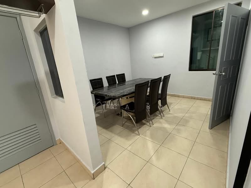 Cluster House for Rent in Austin Heights (Tebrau) - Jessica Boey - Dining Room - PropertyGuru.com.my