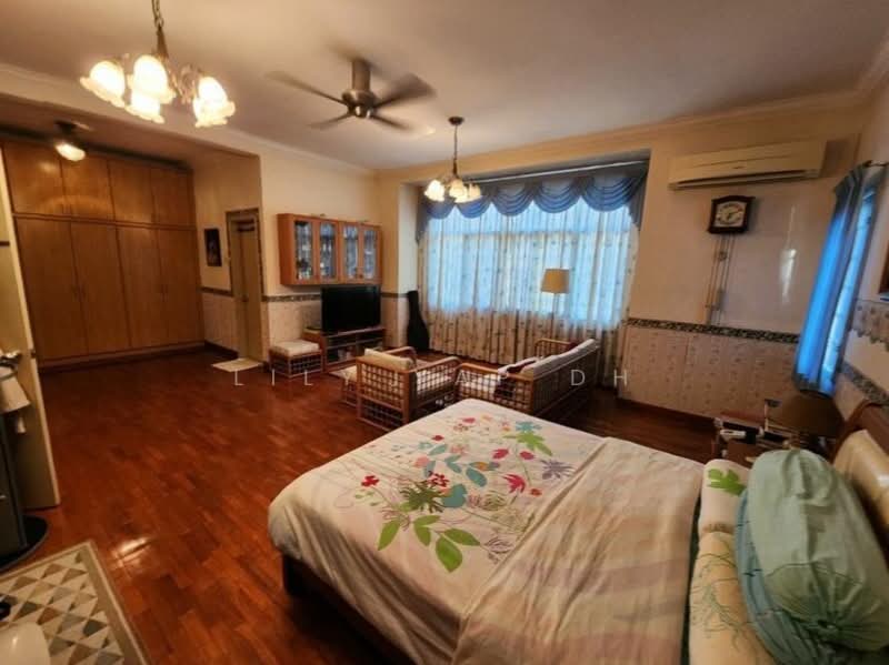 Rumah Banglo untuk Dijual di Bukit Rimau (Shah Alam) - Lily Yap DH - Bedroom - PropertyGuru.com.my
