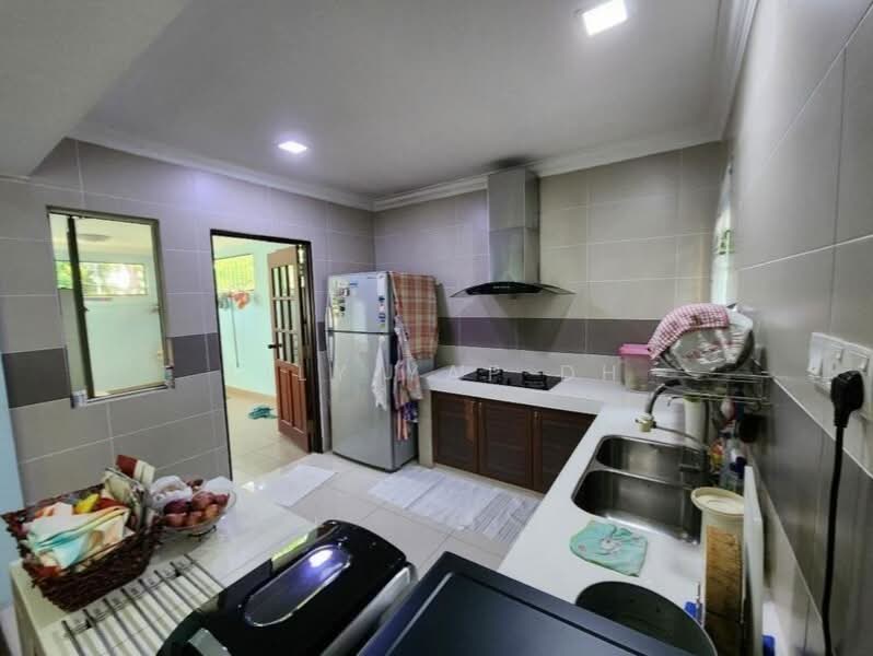 Rumah Banglo untuk Dijual di Bukit Rimau (Shah Alam) - Lily Yap DH - Kitchen - PropertyGuru.com.my