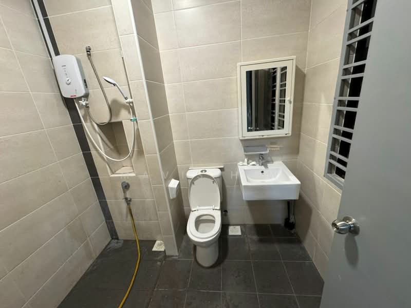 Rumah Teres 2 Tingkat untuk Disewa di Johor Bahru (Johor) - Mavis Hew - Bathroom - PropertyGuru.com.my