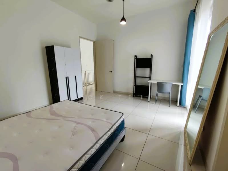 Rumah Bandar untuk Disewa di Puchong (Selangor) - Lok Teh - Bedroom - PropertyGuru.com.my
