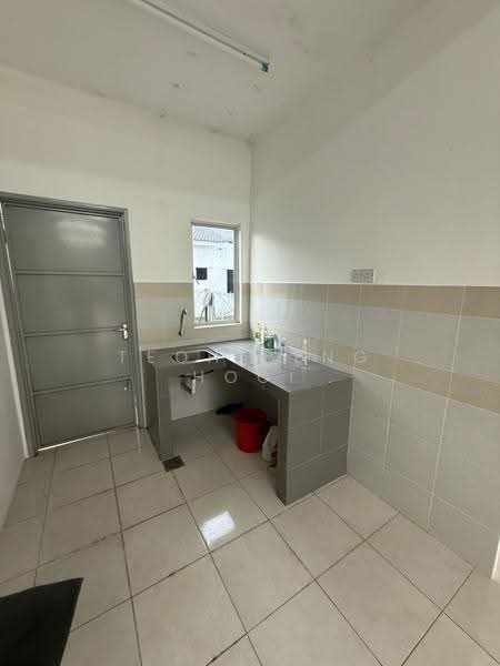 Terraced House for Sale in Ipoh (Perak) - Oscar Teoh - Kitchen - PropertyGuru.com.my