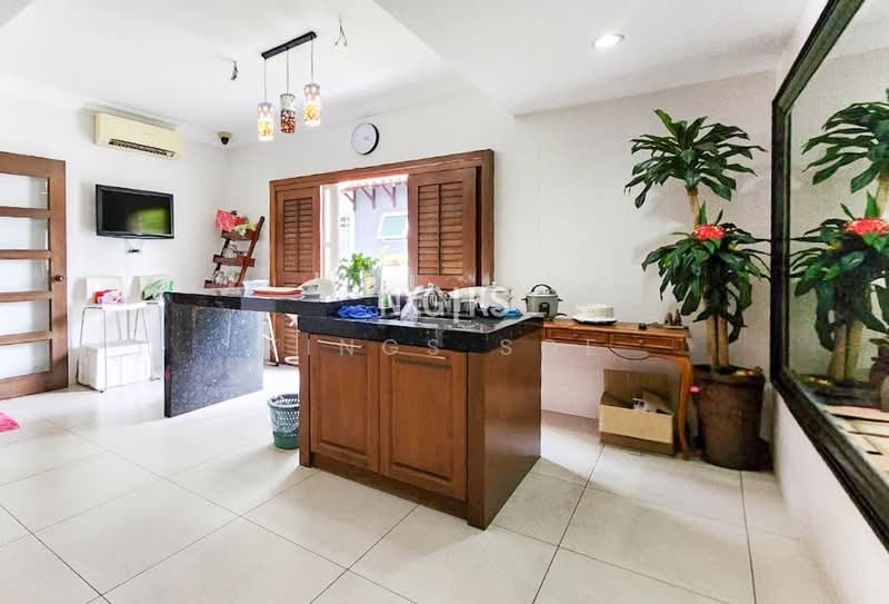 Bungalow for Sale in Klang (Selangor) - Kings Soe - PropertyGuru.com.my