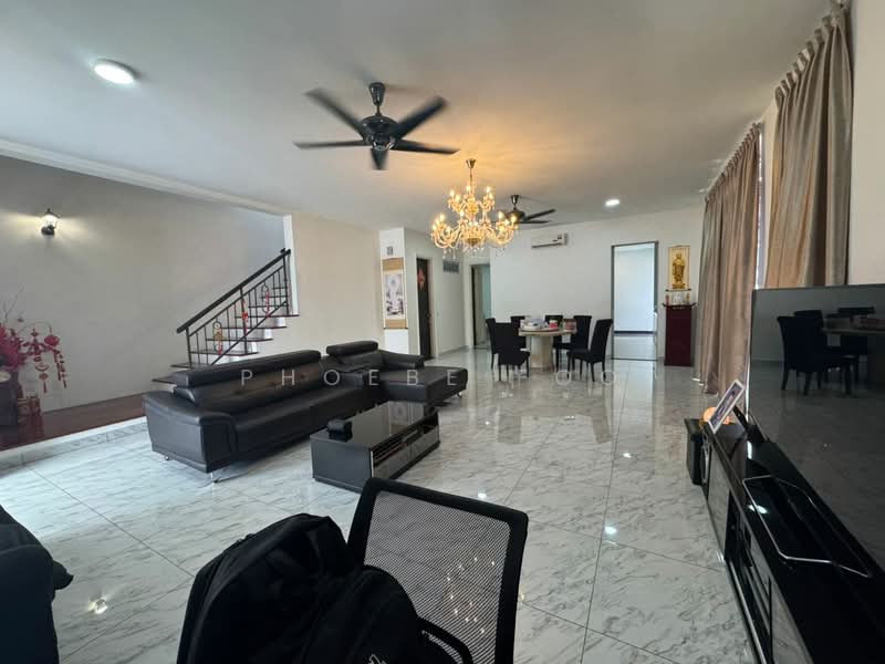 Cluster House for Sale in Taman Ekoflora (Johor Bahru) - Phoebe Foo - Living Room - PropertyGuru.com.my