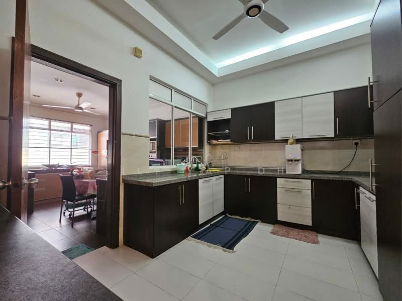 Banglo Lot Kosong untuk Dijual di Bukit Rimau (Shah Alam) - Lily Yap DH - Kitchen - PropertyGuru.com.my