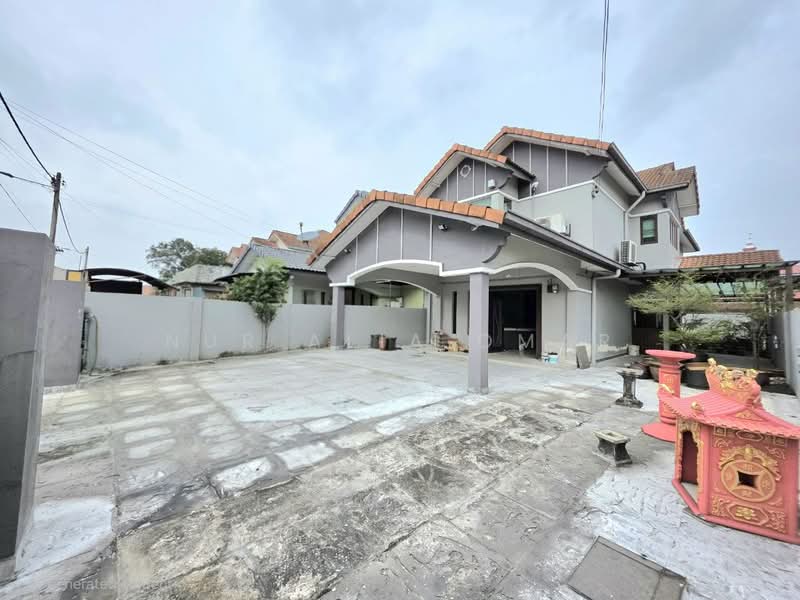 Semi-Detached House for Sale in Klang (Selangor) - Nur Alia Omar - Exterior - PropertyGuru.com.my