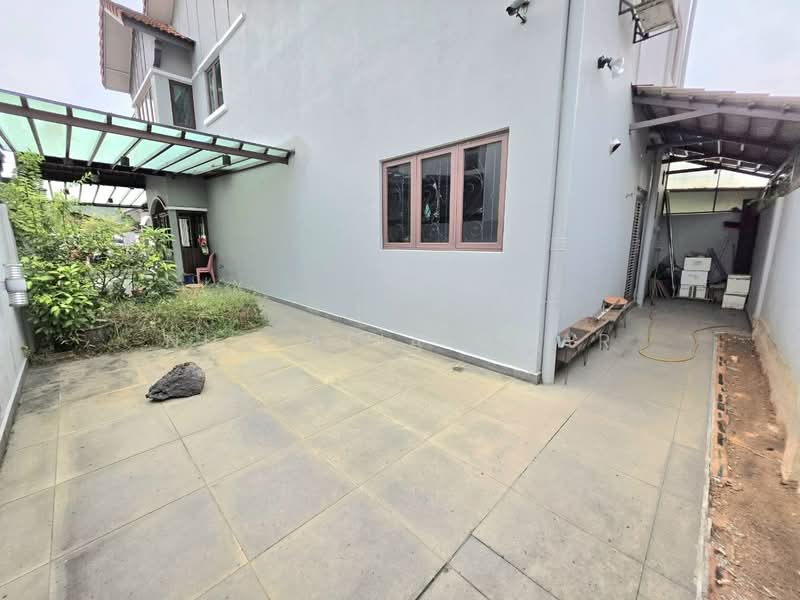 Semi-Detached House for Sale in Klang (Selangor) - Nur Alia Omar - Exterior - PropertyGuru.com.my