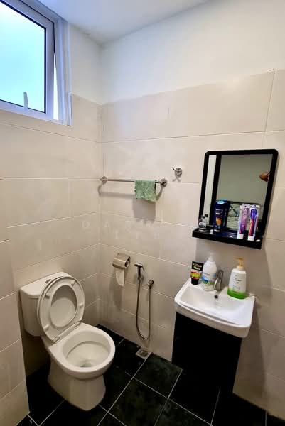Rumah Banglo untuk Dijual di Bukit Jambul (Penang) - Darren Lye - PropertyGuru.com.my