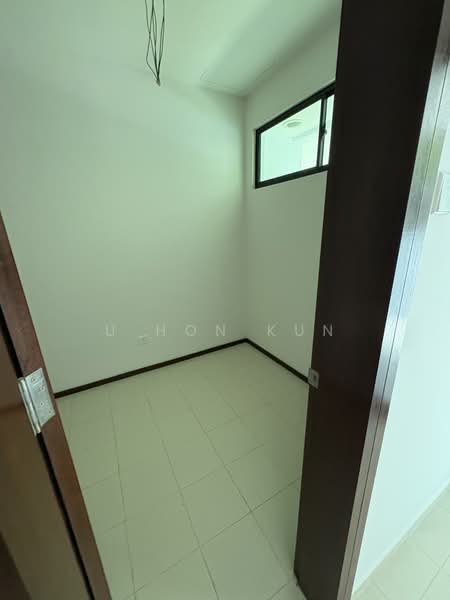 Rumah Teres 3 Tingkat untuk Dijual di Leisure Farm (Gelang Patah) - U Hon Kun - Interior - PropertyGuru.com.my