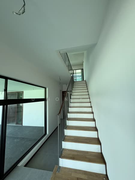 Rumah Teres 3 Tingkat untuk Dijual di Leisure Farm (Gelang Patah) - U Hon Kun - Interior - PropertyGuru.com.my