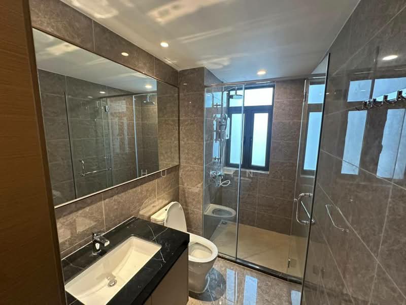 Condominium for Rent at R&F Princess Cove Phase 2-Seine Region - Hui Min - Bathroom - PropertyGuru.com.my