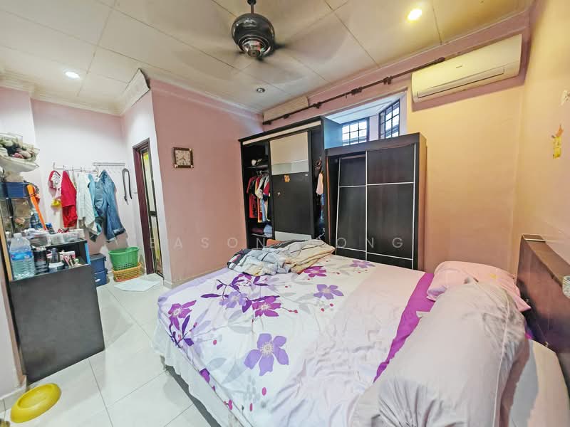 Rumah Teres 2 Tingkat untuk Dijual di Bandar Damai Perdana (Cheras) - Eason Wong - Bedroom - PropertyGuru.com.my