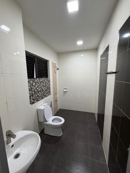 2-storey Terraced House for Sale in Kota Bayuemas (Klang) - Tom Lee - PropertyGuru.com.my
