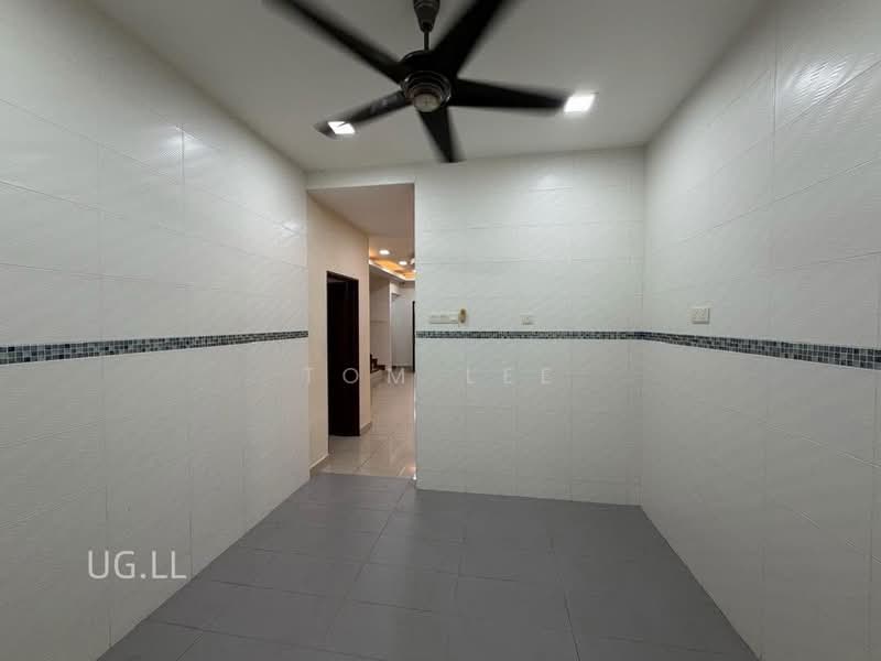 2-storey Terraced House for Sale in Kota Bayuemas (Klang) - Tom Lee - PropertyGuru.com.my