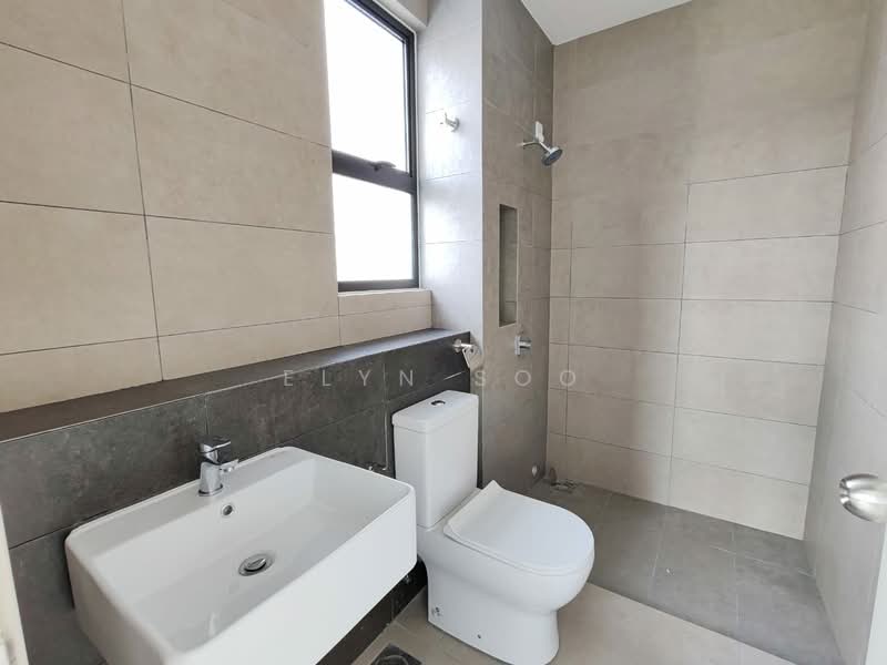 2-storey Terraced House for Sale in Bandar Rimbayu (Telok Panglima Garang) - Elyn Soo - Bathroom - PropertyGuru.com.my