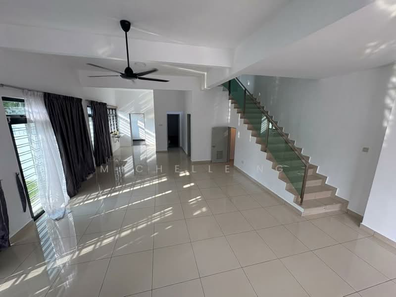 Rumah Berkembar untuk Dijual di Skudai (Johor) - Michelle Ng - Living Room - PropertyGuru.com.my