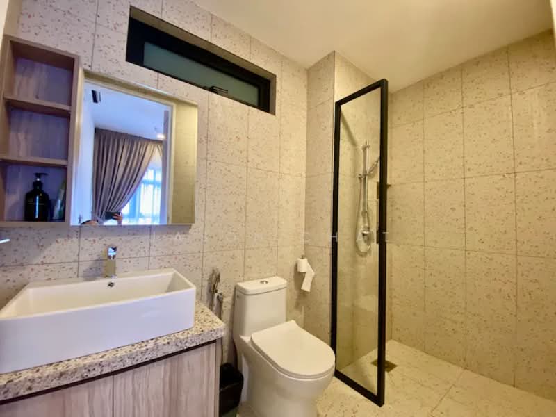 Service Residence for Sale at Skyluxe On The Park Bukit Jalil - Jason Chat - Bathroom - PropertyGuru.com.my