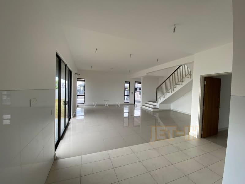 Rumah Teres 2 Tingkat untuk Disewa di Bandar Bukit Raja (Klang) - Ivan Ho - Living Room - PropertyGuru.com.my