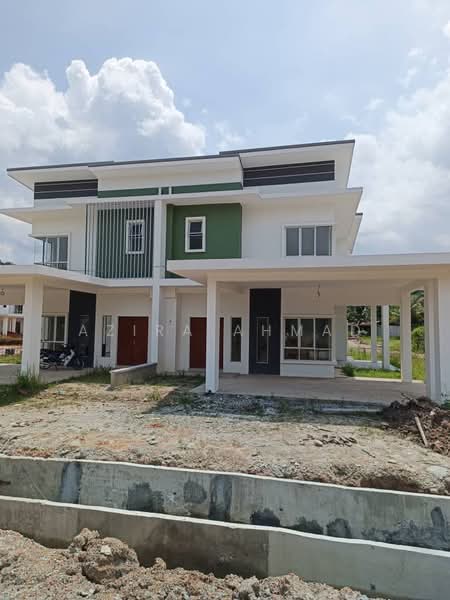 Semi-Detached House for Sale in Sepang (Selangor) - Azira Ahmad - Exterior - PropertyGuru.com.my