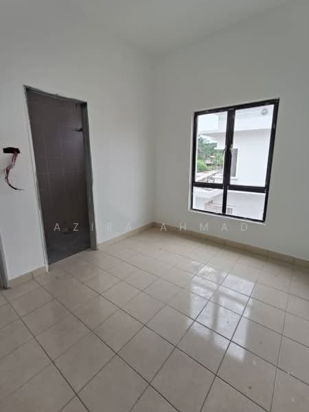 Semi-Detached House for Sale in Sepang (Selangor) - Azira Ahmad - Interior - PropertyGuru.com.my