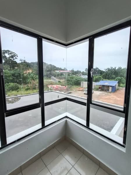 Semi-Detached House for Sale in Sepang (Selangor) - Azira Ahmad - Balcony - PropertyGuru.com.my