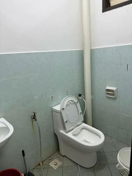 1.5-storey Terraced House for Rent in Kangkar Pulai (Skudai) - Nick Low - Bathroom - PropertyGuru.com.my