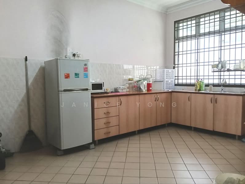 Semi-Detached House for Sale in Skudai (Johor) - Janice Yong - Kitchen - PropertyGuru.com.my