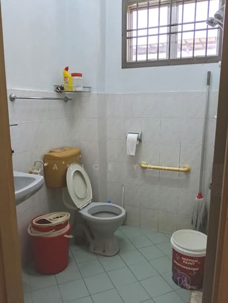 Semi-Detached House for Sale in Skudai (Johor) - Janice Yong - Bathroom - PropertyGuru.com.my