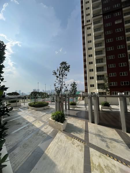 Kondominium untuk Disewa di Residensi Sateria - Daniel Tan - Exterior - PropertyGuru.com.my