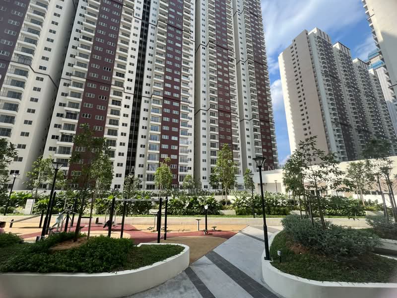 Kondominium untuk Disewa di Residensi Sateria - Daniel Tan - Exterior - PropertyGuru.com.my