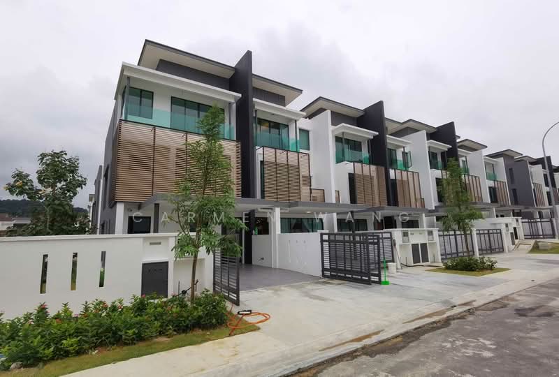 Rumah Teres 2.5 Tingkat untuk Dijual di Kota Damansara (Selangor) - Carmen Wang - Exterior - PropertyGuru.com.my