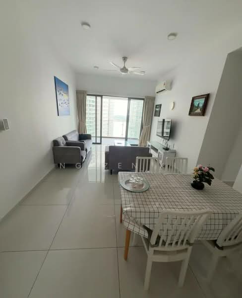 Kondominium untuk Disewa di Bay Point @ Country Garden Danga Bay - NG ZEN XI - Living Room - PropertyGuru.com.my