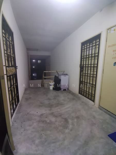 Apartment for Sale at Residensi Warnasari 3 - Amni Manan - PropertyGuru.com.my