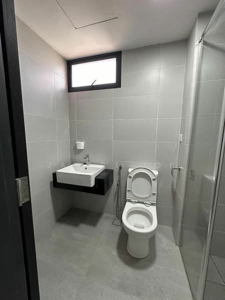 Kondominium untuk Disewa di Anggun Residences - Janice Ooi - Bathroom - PropertyGuru.com.my
