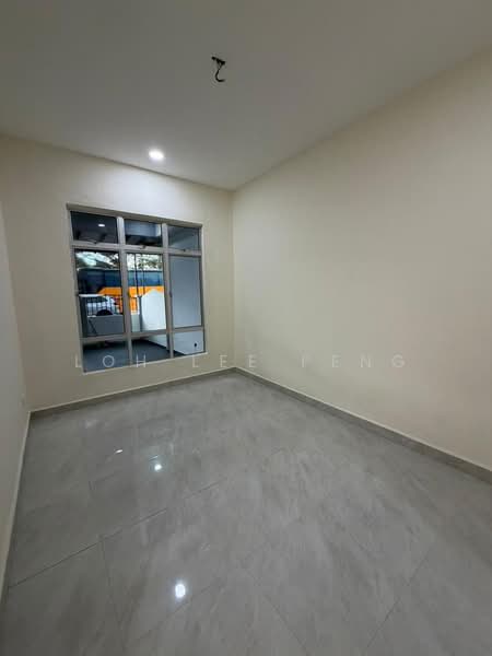 1-storey Terraced House for Sale in Taman Bestari Indah (Ulu Tiram) - Loh Lee Peng - PropertyGuru.com.my
