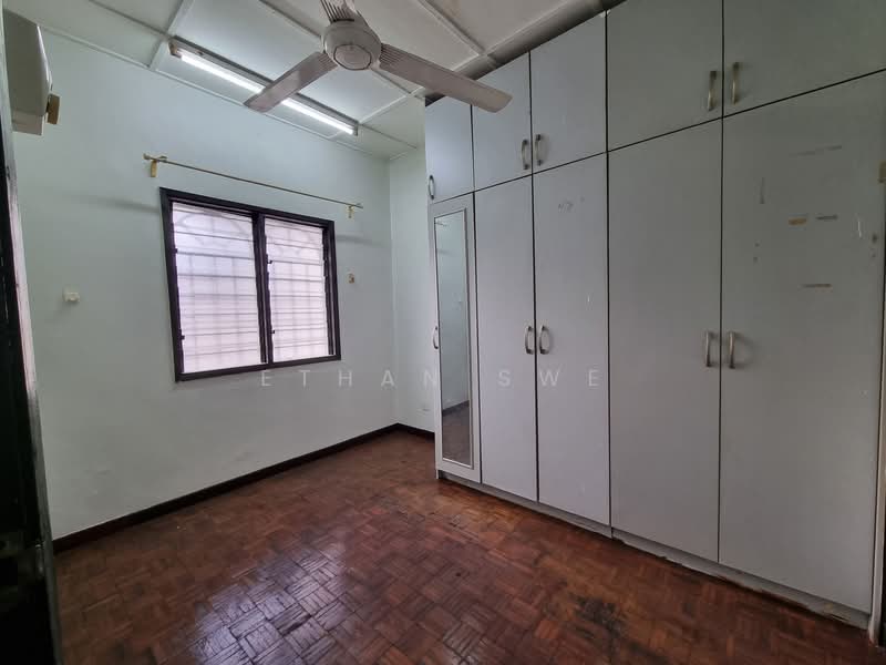 Rumah Teres 2 Tingkat untuk Dijual di Kota Damansara (Selangor) - Ethan Swe - Bedroom - PropertyGuru.com.my