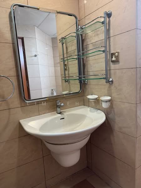 Condominium for Rent at Marina Bay Condominium - Lim Keh Sin - Bathroom - PropertyGuru.com.my